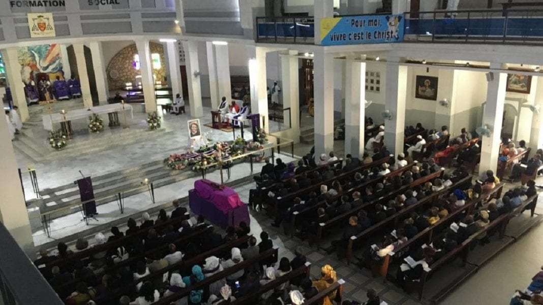 La messe en hommage à Colette Senghor, dans la cathédrale du Souvenir africain, à Dakar, le 28 novembre 2019.