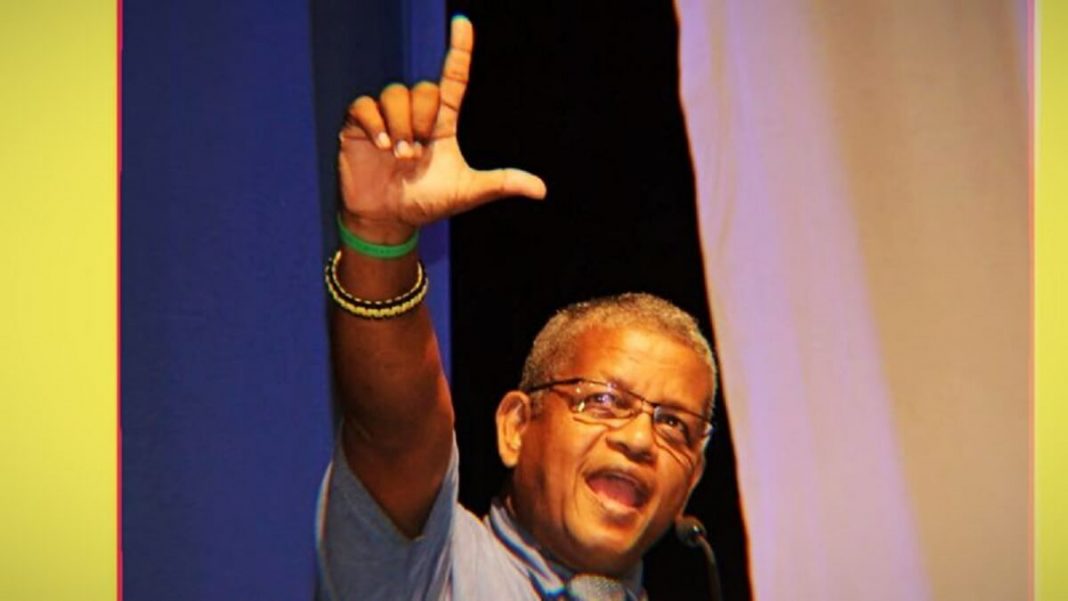 Comment un prêtre est devenu président des Seychelles